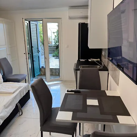 Villa Lopar Apartment Lopar