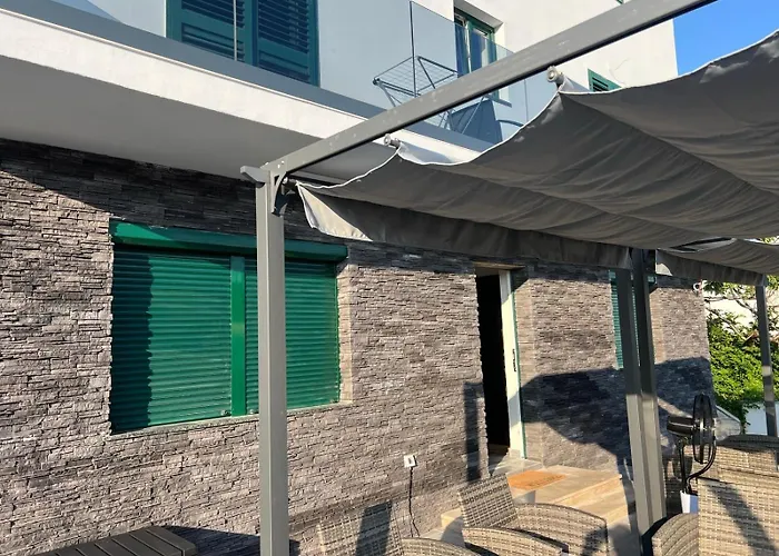 Villa Lopar لوبار